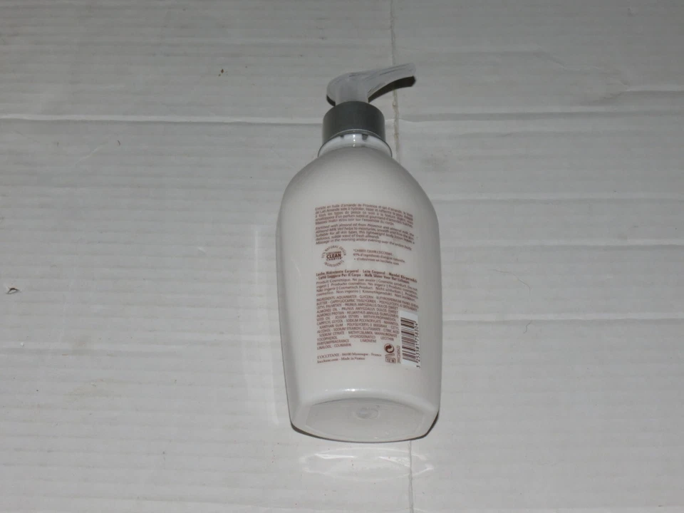 Velo de leche de almendras sh1 L'Occitane 8 oz Foto 2 de 2