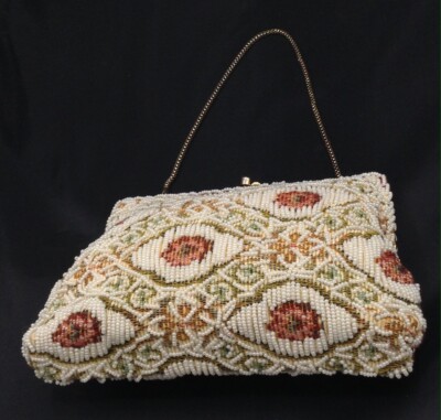 Vintage Mister Earnest Handbag Beaded Floral Pattern Hong Kong Clutch Purse 
