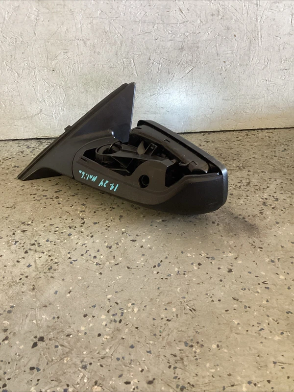 2019-2024 Chevy Malibu Driver Side LEFT SIDE Mirror W/ Blind Spot 84705517