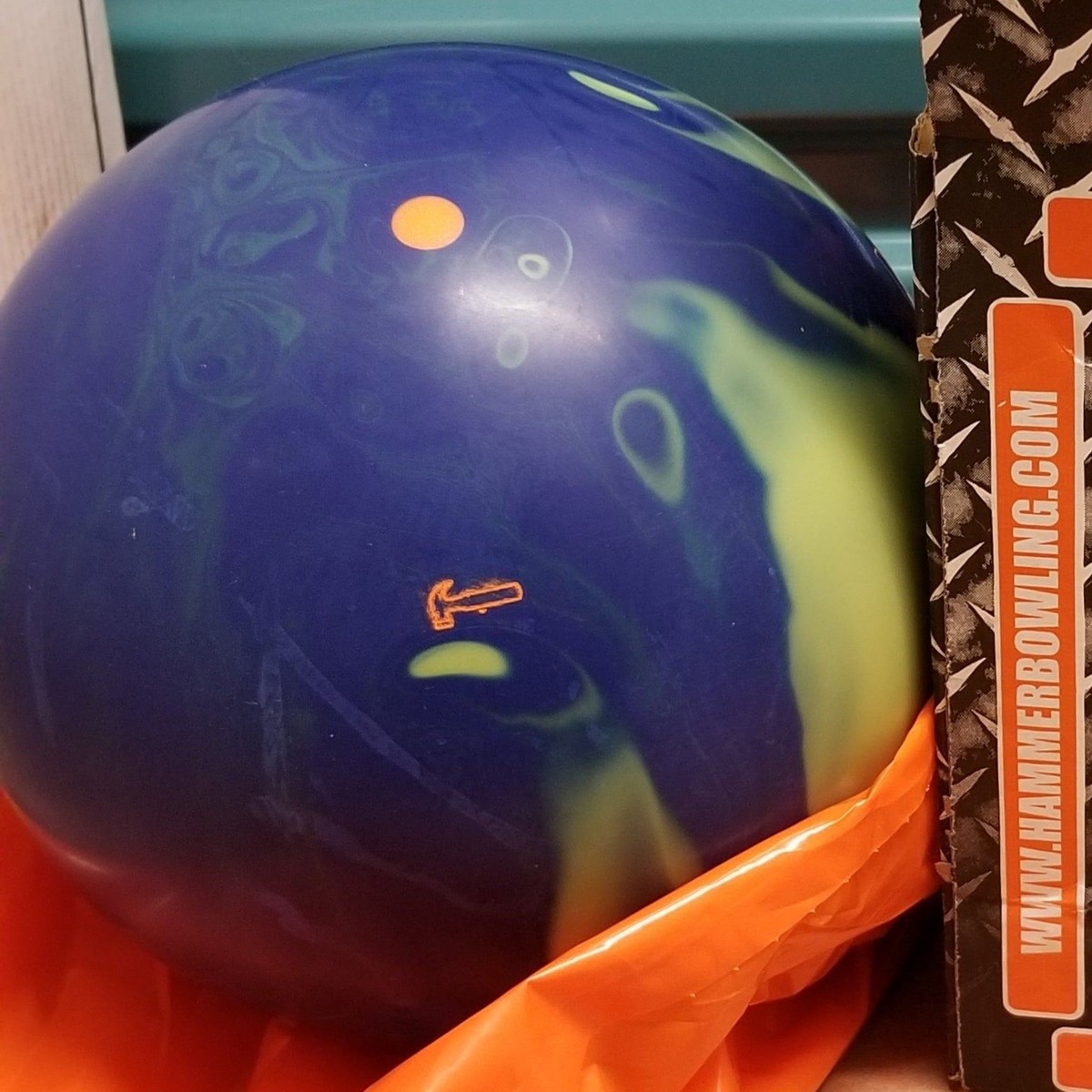 【美品】HAMMER FIREBALL / ハンマー　ファイアーボール(15p) Hammer Arson High Flare 15 lbs NIB Bowling Ball! Free