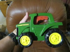 TOMY John Deere Flashlight With Engine Sound very cool Farm Farmer Toy