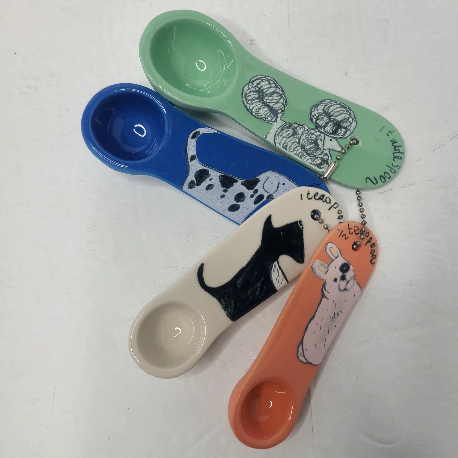 Anthropologie 4 Measuring Spoons GEMMA ORKIN Dogs PAINTED PUPS Poodle Bulldog
Opens in a new window