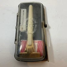 Vintage Eversharp Schick Injector Razor With Cartridge NOS