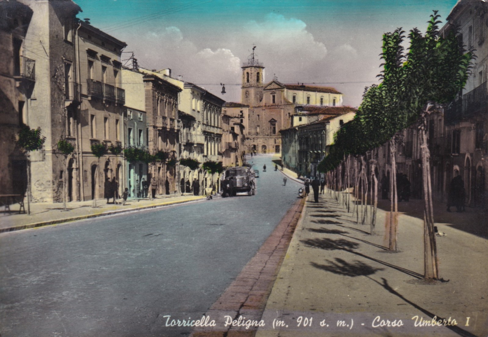 CARTOLINA DI CHIETI ,TORRICELLA PELIGNA - CORSO UMBERTO I° viaggiata 1956