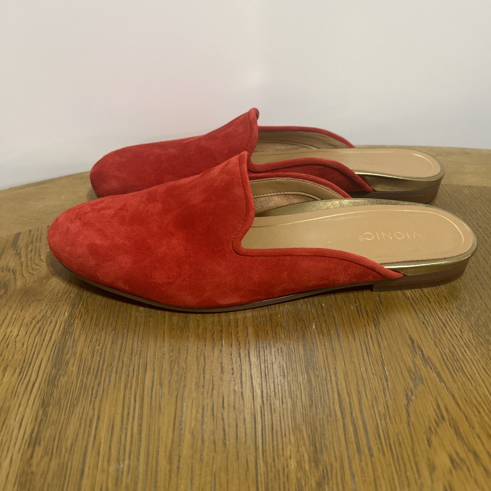 Vionic Women's Willa Mule Red Suede Slip-On Loafers Sandals Leather 8.5 Summer