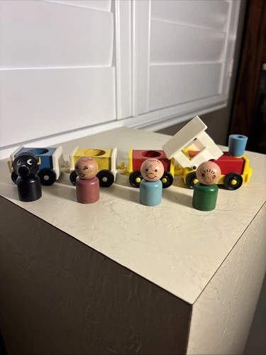 Complete Vintage Fisher Price Little People Amusement Park 932 Wood Train