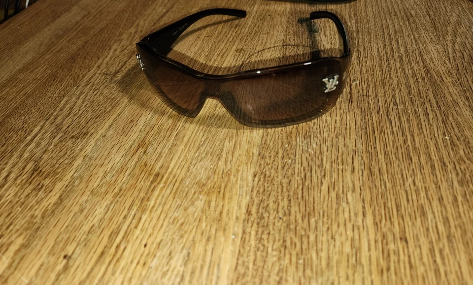 Louis Vuitton Womens Italian Design Logo Monogram Brown Ombre Sunglasses - Image 2 of 4