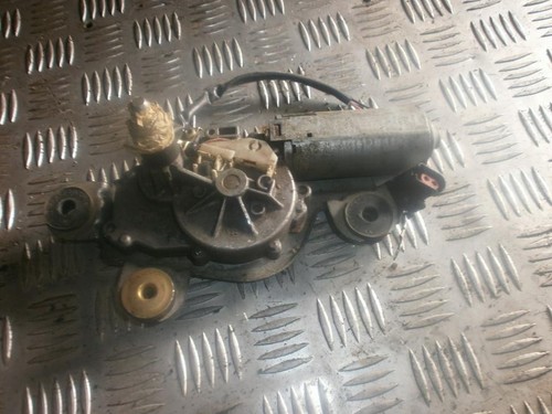 Scheibenwischermotor Hinten  Ford Escort DE15171-28