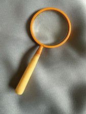 Vintage 1930s-40s Small MAGNIFYING GLASS Celluloid BUTTERSCOTCH Handle