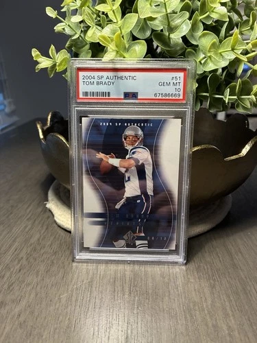 2004 SP Authentic - Tom Brady #51