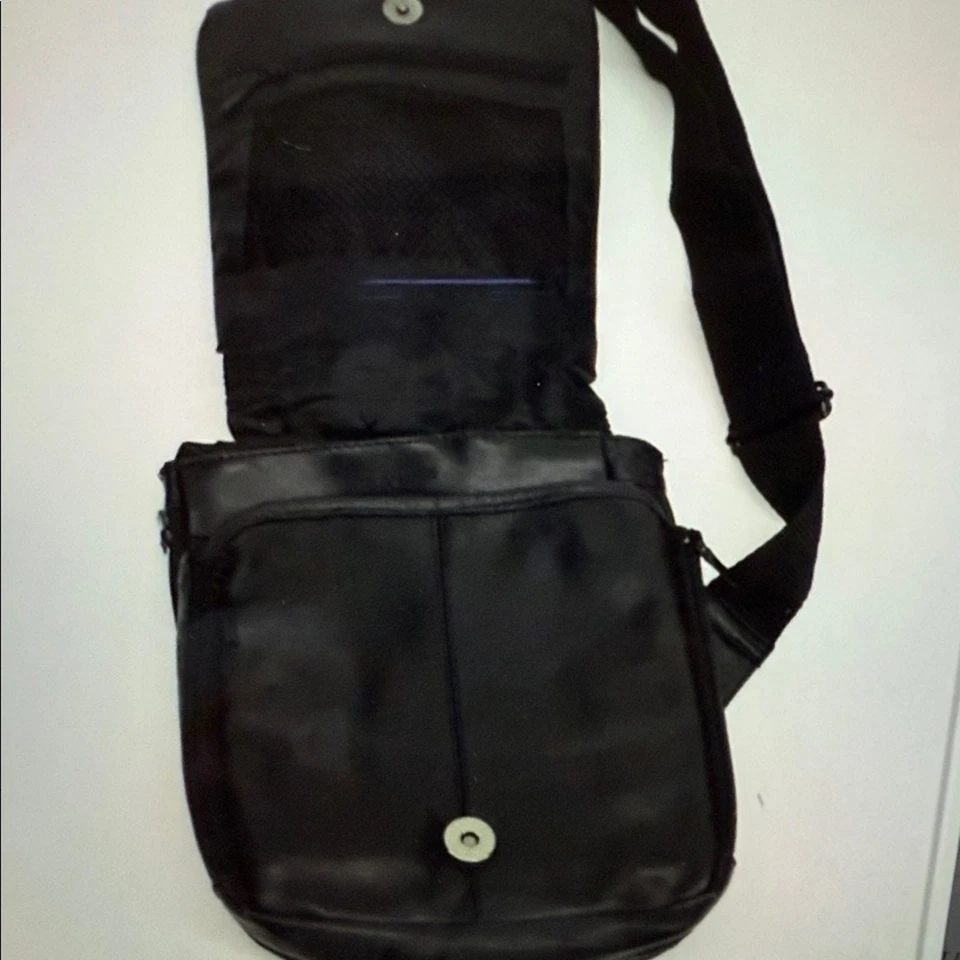 Black Leather Crossbody Bag - Image 4 of 4