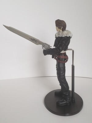 ファイナルファンタジーVIIISquall Leon Heart&Bahamut s-l400.jpg