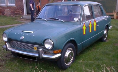 Triumph 1300 FWD 1965-70 Beifahrer links vorne oben Chrom Türverkleidung Zierleiste