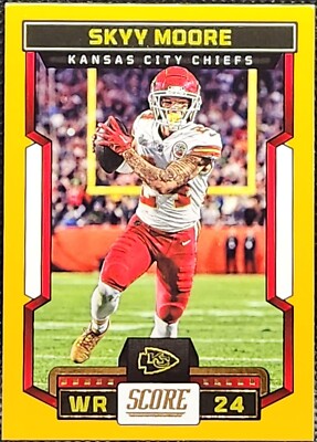 2023 Panini Score Skyy Moore #125 Gold Kansas City Chiefs *Buy 2 Get 1