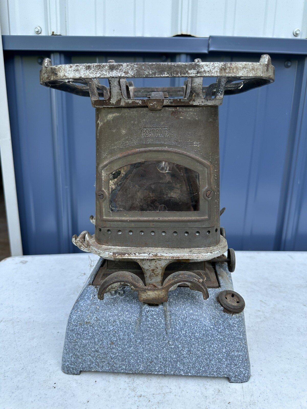 Picture 1 of 6