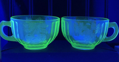 Vintage Hazel Atlas Green Depression Glass Cherry Blossom Teacup UV UG Glow