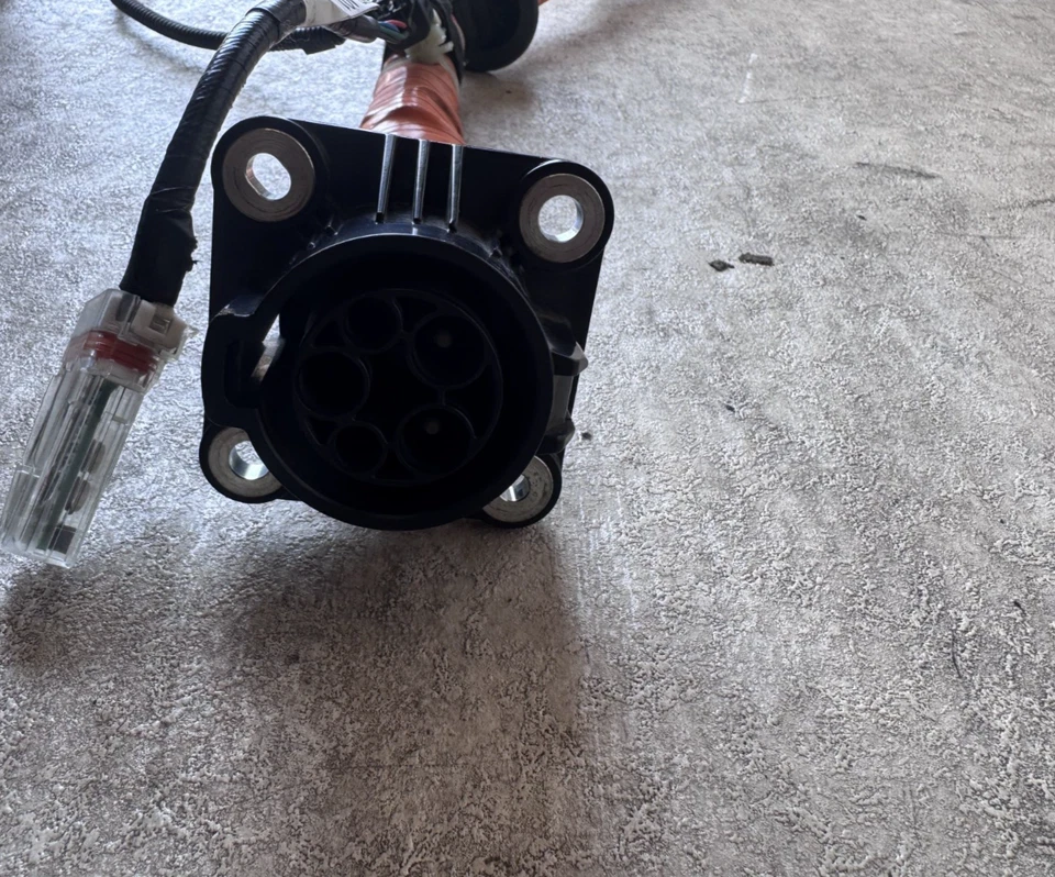 Cable de entrada de carga híbrido enchufable Honda Clarity 2018-2021 OEM 1F410-5WJ-A00 Foto 2 de 4