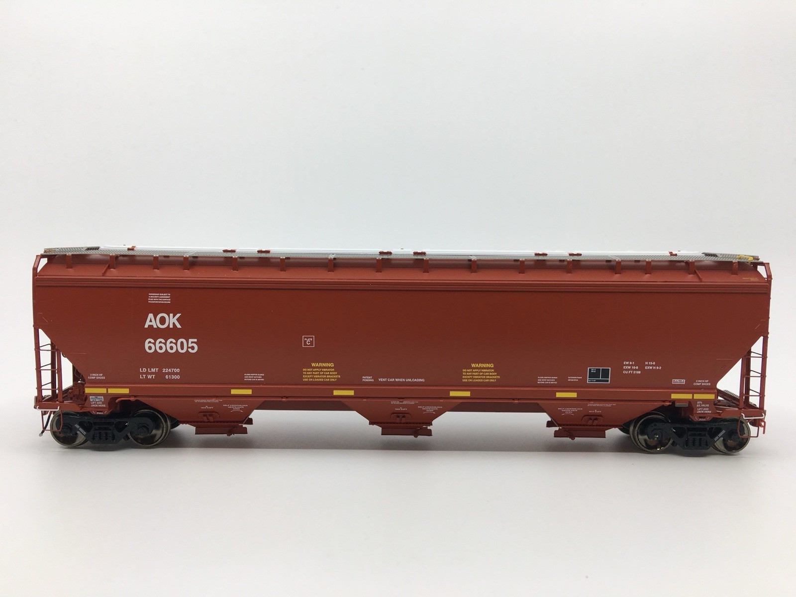 HO ScaleTrains AOK Greenbrier (Gunderson) 5188 cf Covered Hopper #66605