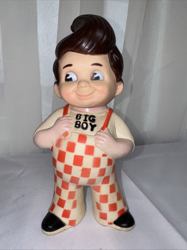 Bob's Big Boy Rubber 9" Bank, Marriott Corp 1973 Marked