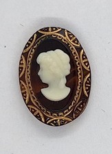 18x13mm Vintage German Woman Gold Trim Glass Flat Back Cameo J168
