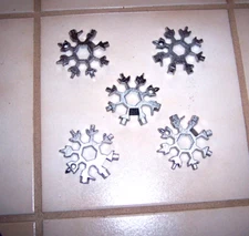 WHOLESALE: Lot of 5 Stainless Steel Snowflake Multi-tool - 18 tools in one! 596