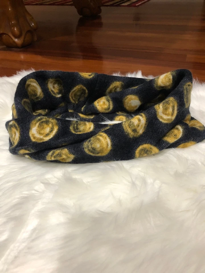 ¡Bufanda Anthropologie Infinity! Retro puntos azul marino y amarillo  Foto 3 de 3