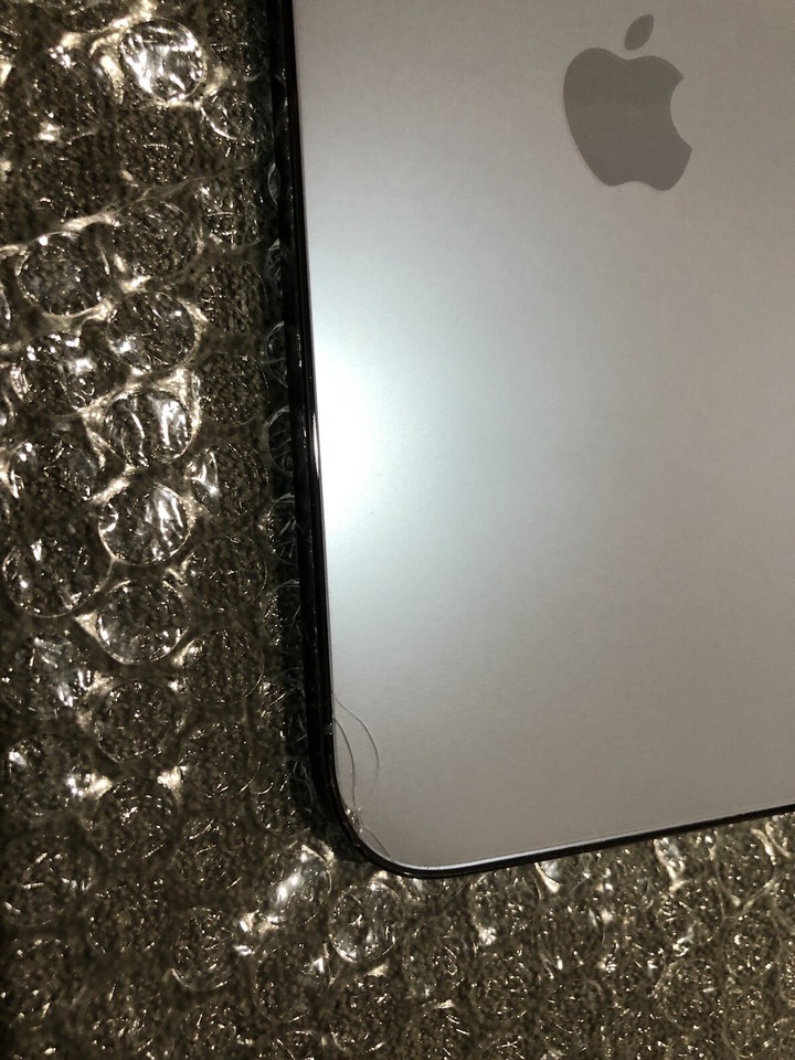 Apple iPhone 13 Pro Max256GBBlue(FACTORY UNLOCKED)Cracked Back