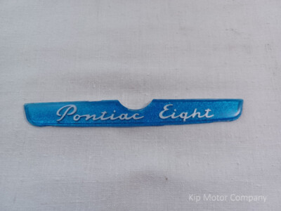 1952 -54 Pontiac Eight Glovebox Emblem - BLUE with GLITTER bkgrd