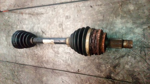 BMW X3 E83 2.0D Diesel Handschaltung Antriebswelle vorne rechts Fahrerseite 3450564