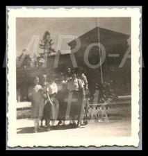 Foto, WK2, BDM-Maiden in &Ouml;sterreich, vor der Kaiservilla Bad Ischl, 1939; L144L