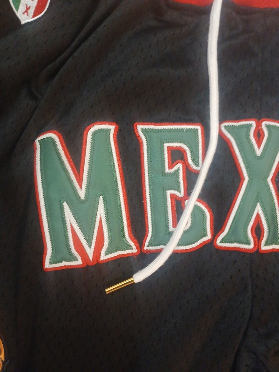 Rings & Crowns Shorts Mexico View 3
