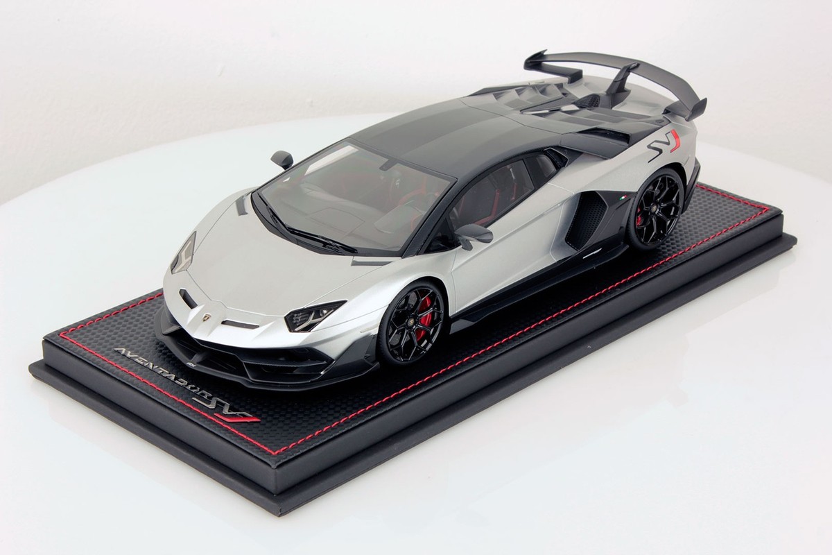MR Collection 1/18 LAMBORGHINI AVENTADOR SVJ Grigio Adamas w/ Matt