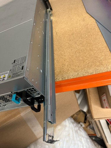 TS-EC1680U-RP QNAP 16 bay NAS con rotaie 2 GB di memoria - Foto 5 di 5