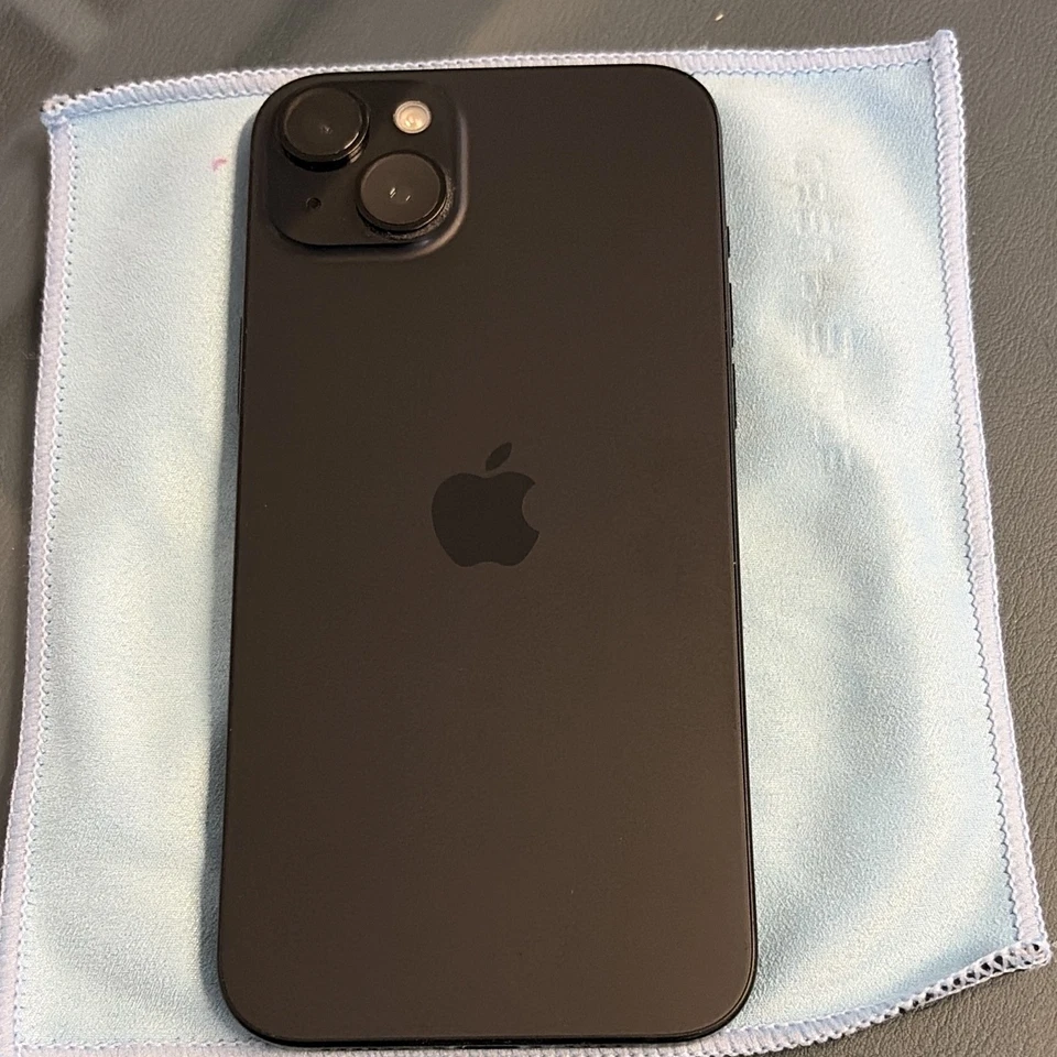 Apple iPhone 15 Plus · 128GB, foto 2 di 3