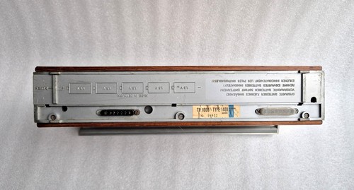 Zwei Bang&Olufsen Transistorradio's Beolit 1000 - B&O Design Palisander Radio - Afbeelding 18 van 23