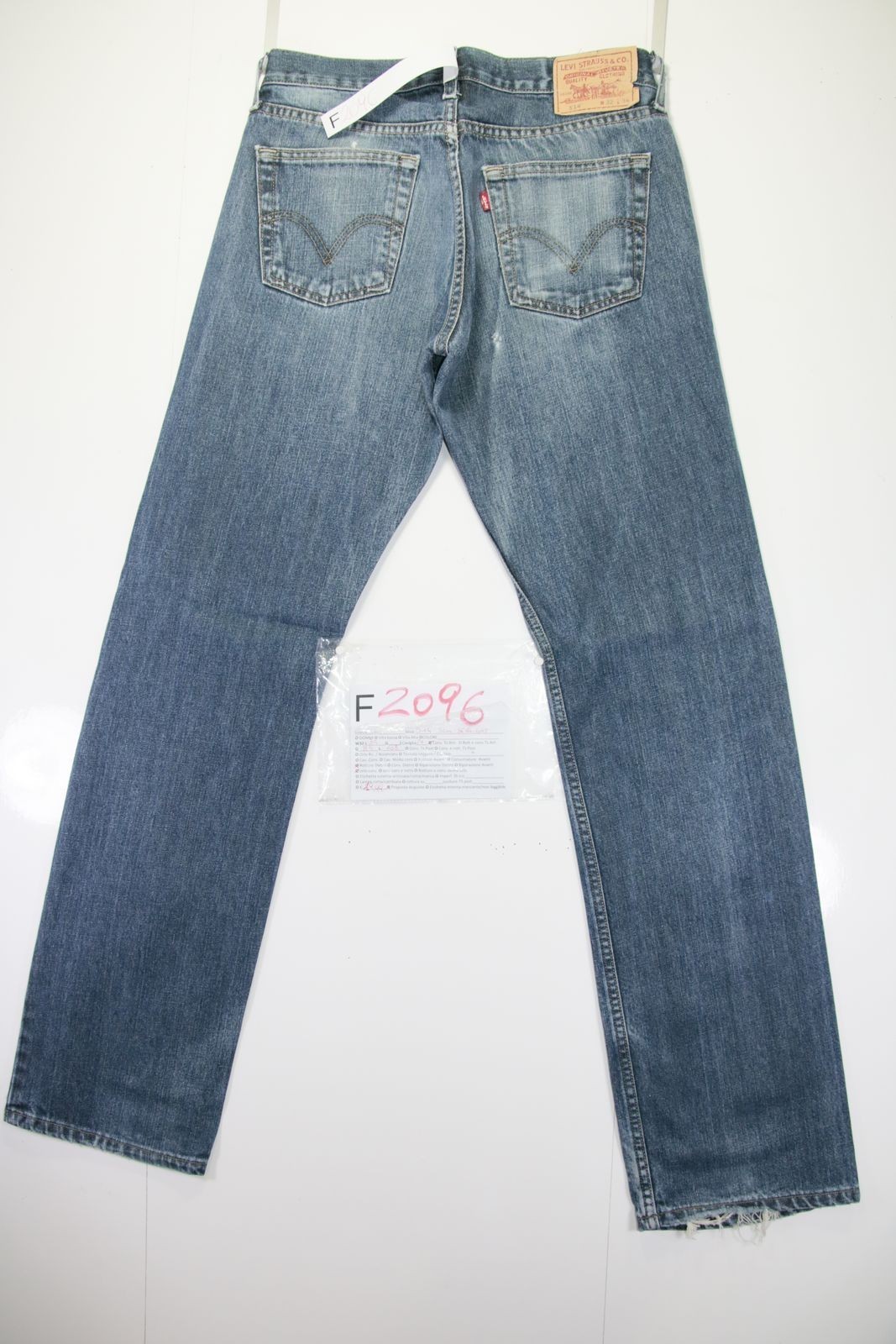 Levis 514 Slim Straight (Cod. F2096) Tg46 W32 L34 jeans Vintage usato Vita Alta Vintage jeans 12a679 Levis 514 Slim Straight (Cod. F2096) Tg46 W32 L34 jeans Vintage usato Vita Alta Vintage jeans 12a679
