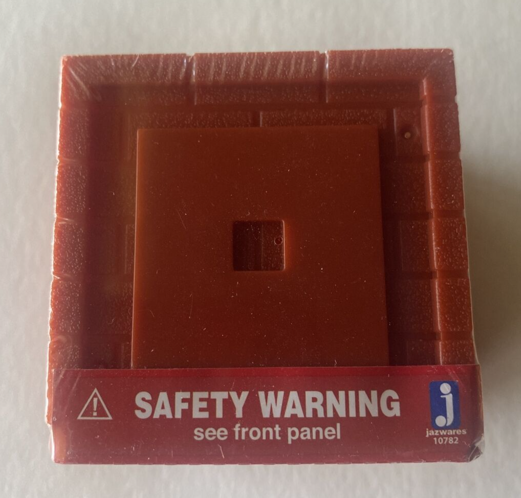 Roblox Serie 4 Red Brick - CUBO MYSTERY BLIND BOX Sigillato (1 Pezzo A Sorpresa)