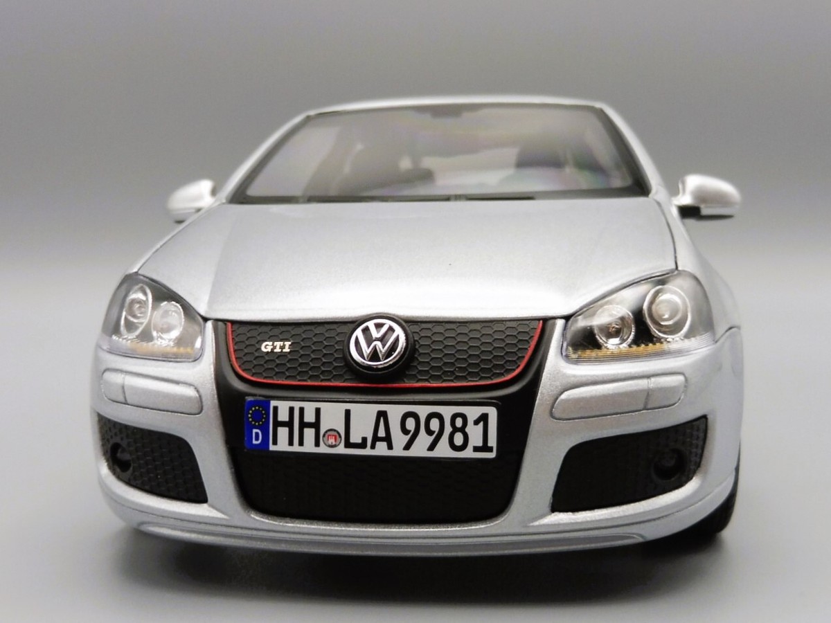 ミニカー NOREV 1/43 Volkswagen Golf GTI Pirelli VW Golf GTI 2020 Red metallic 1:43 - 300pcs – Norev