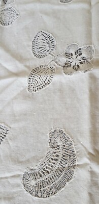 LINGE ANCIEN NAPPE Blanche brodée Et Large Dentelle Ancienne EUR 50,00