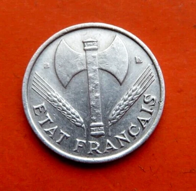 Très Belle Pièce de 50 CENTIMES de 1944 petit B Type "BAZOR " Léger 0,69 gr - Photo 1/2