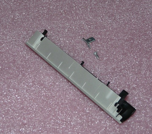 Abdeckung Blende DVD Cover Bezel für Toshiba Satellite P50t-B-10T Notebook - Bild 4 von 5