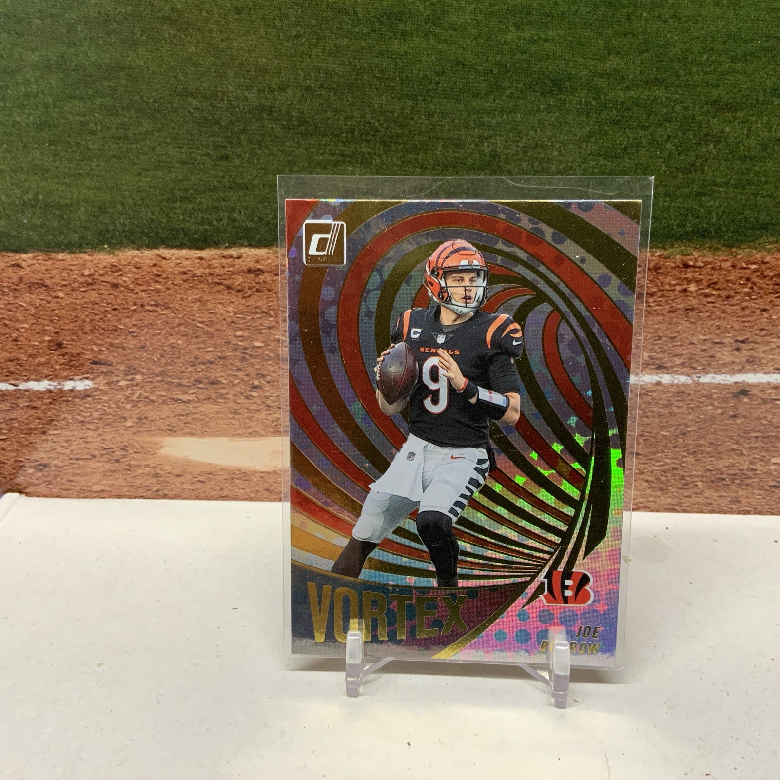 2022 Panini Donruss Vortex Joe Burrow #VTX-5 Cincinnati Bengals