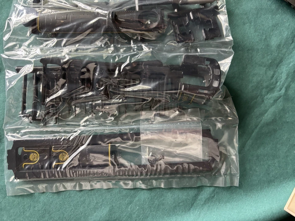 Stewart #2100 RS-3 Phase IIA Western Maryland HO Kit - Image 4 of 4