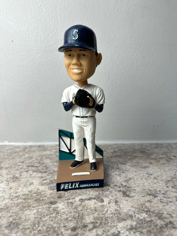 Felix Hernandez Bobblehead Seattle Mariners Collectible Wamu Baseball Figurine - Image 3 of 4
