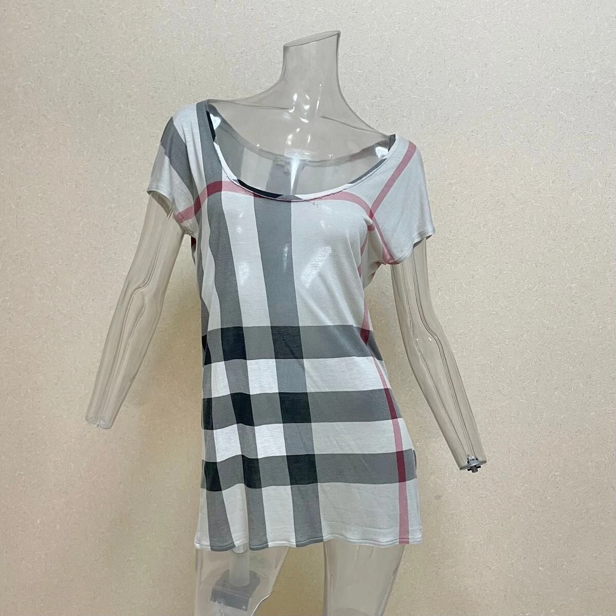 T shirt Burberry Brit coupe à carreaux couture manches courtes tunique Gucci Prada Comme des Gar