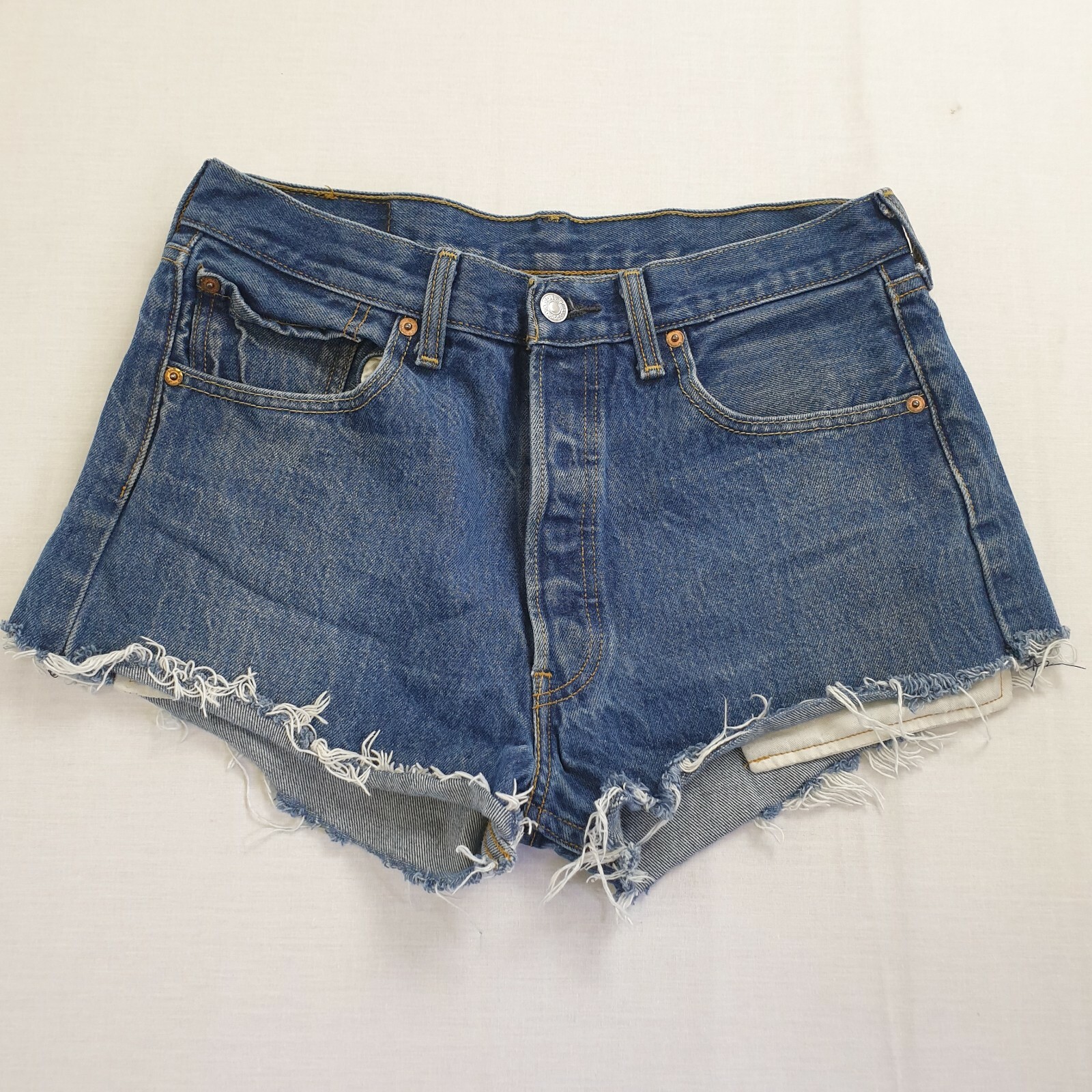 Levi's 501 Denim Cut Off Jeans Shorts Hot Pants Women… Gem