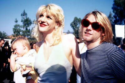 Kurt Cobain Courtney Love baby Frances Bean 1993 MTV Music Video A- Old Photo