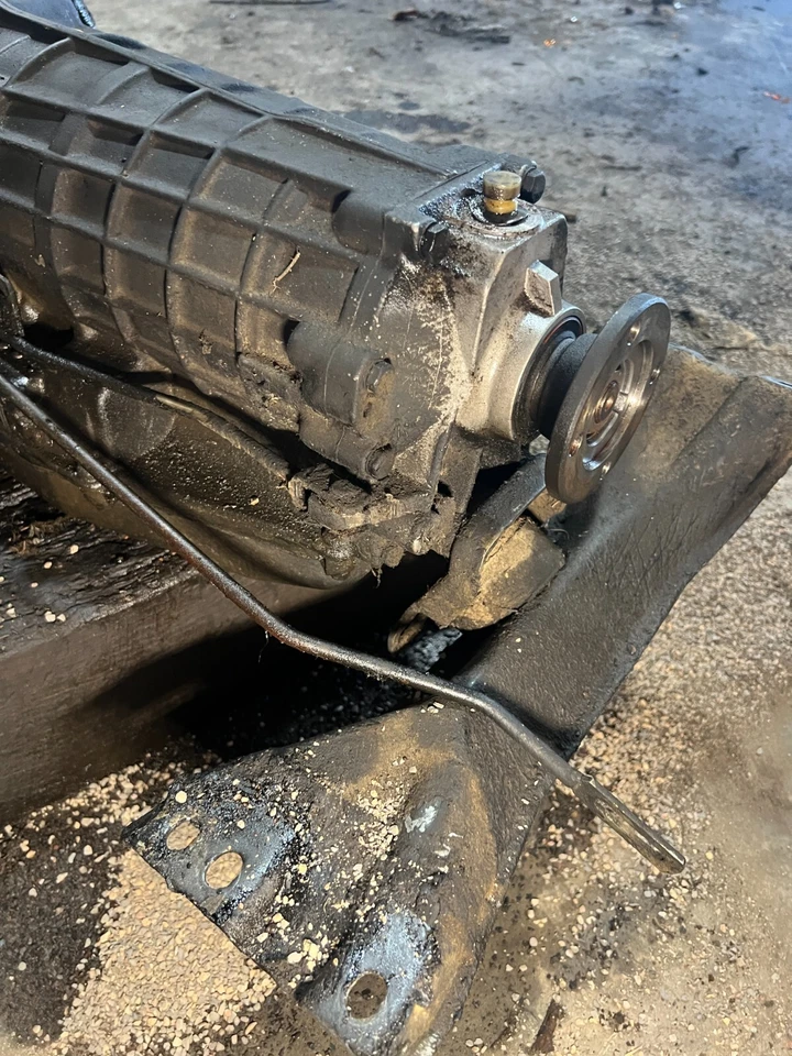 Volvo 740 760 1984-1989 tracción trasera transmisión automática completa 4 HP-22 OEM #1602EM Foto 4 de 4