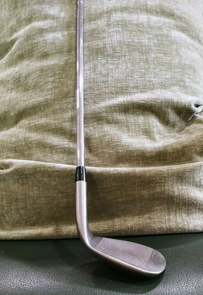 Nike Golf X3X Ranuras 52 Loft Wedge Foto 2 de 4