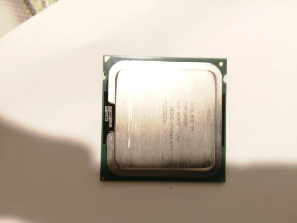 Cpu Intel Socket 775 - Immagine 4 di 4